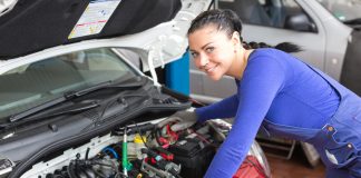 ¿Las válvulas del coche están desgastadas? ¡Así se revisan y cambian correctamente!