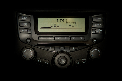 instrucciones para cambiar la radio del coche