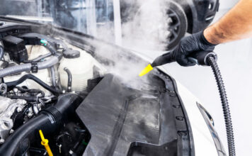 El lavado del motor: Mayor precio de venta, mejor aspecto y búsqueda de fallos más sencilla