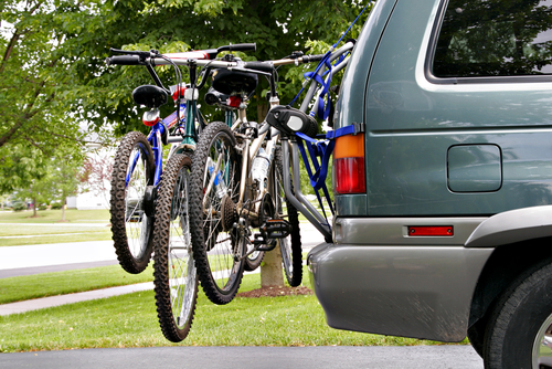 Portabicicletas: ¡En el techo o en la parte trasera – la bicicleta siempre  a mano!